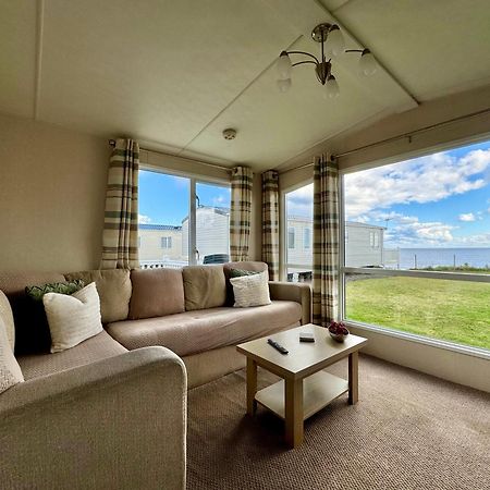 New Sea View Platinum Caravan With Huge Decking Ньюкасл-апон-Тайн Экстерьер фото